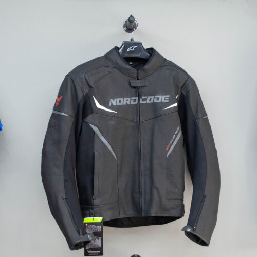 Nord code striker jacket black-red
